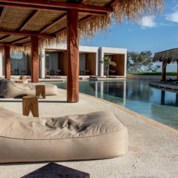 Luxury & exclusive experiences